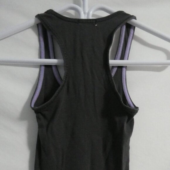 FOREVER 21 | small | Dark Grey Ribbed Sleeveless Tank Top - Picture 13 of 16